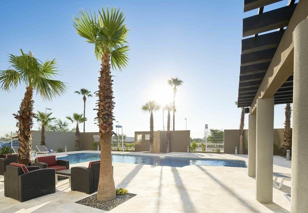 Courtyard By Marriott Hermosillo Extérieur photo
