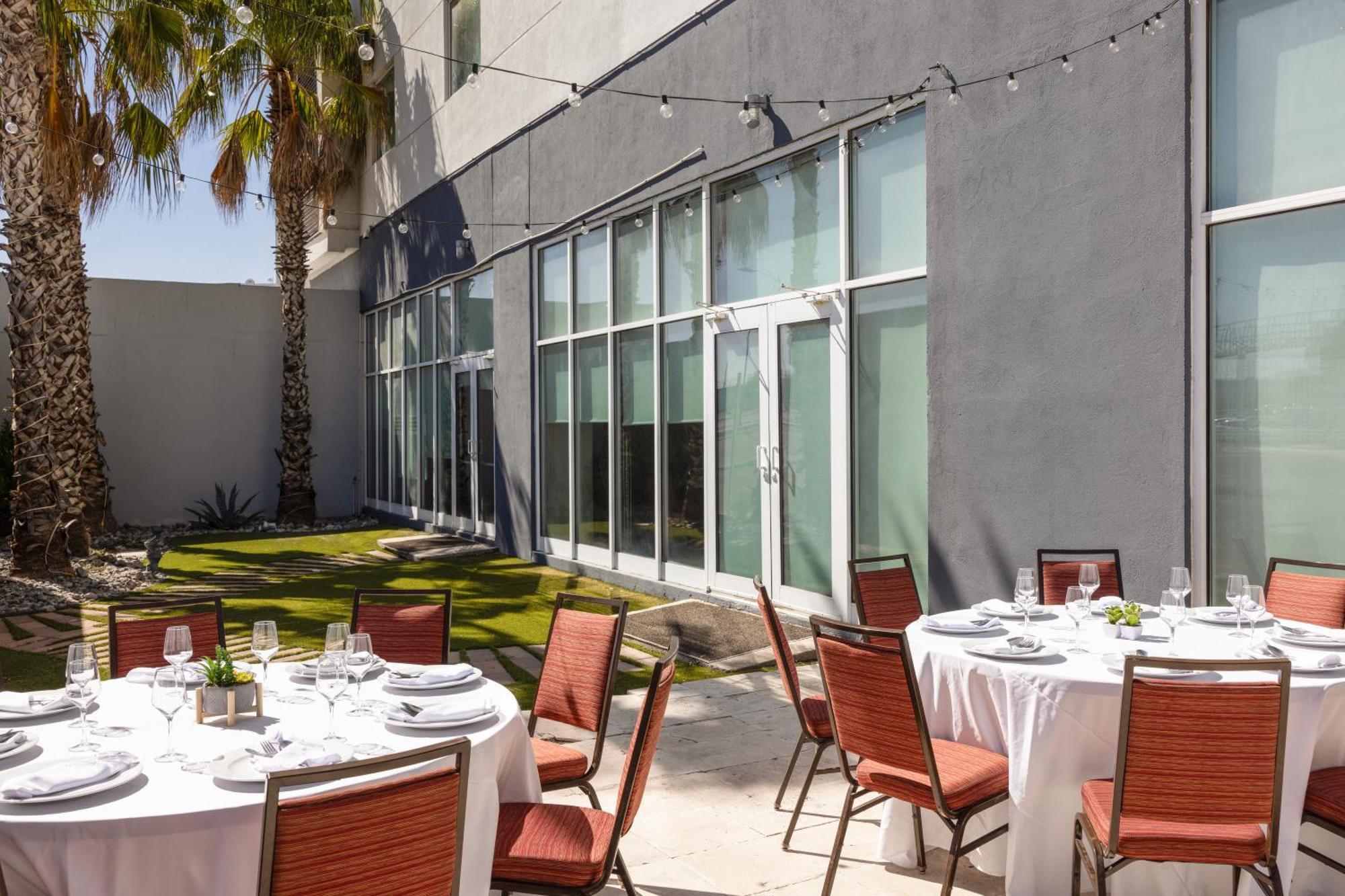 Courtyard By Marriott Hermosillo Extérieur photo