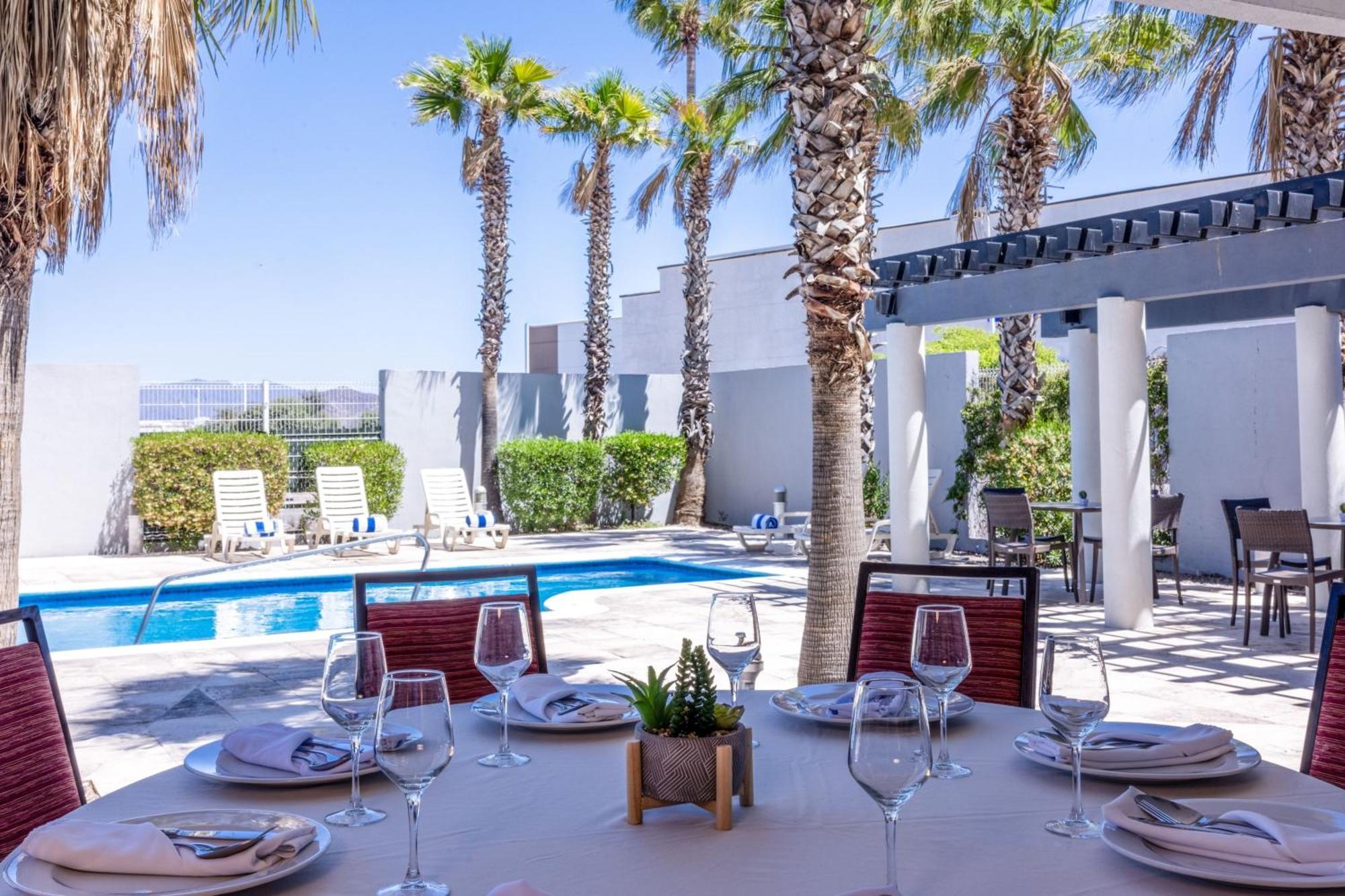 Courtyard By Marriott Hermosillo Extérieur photo